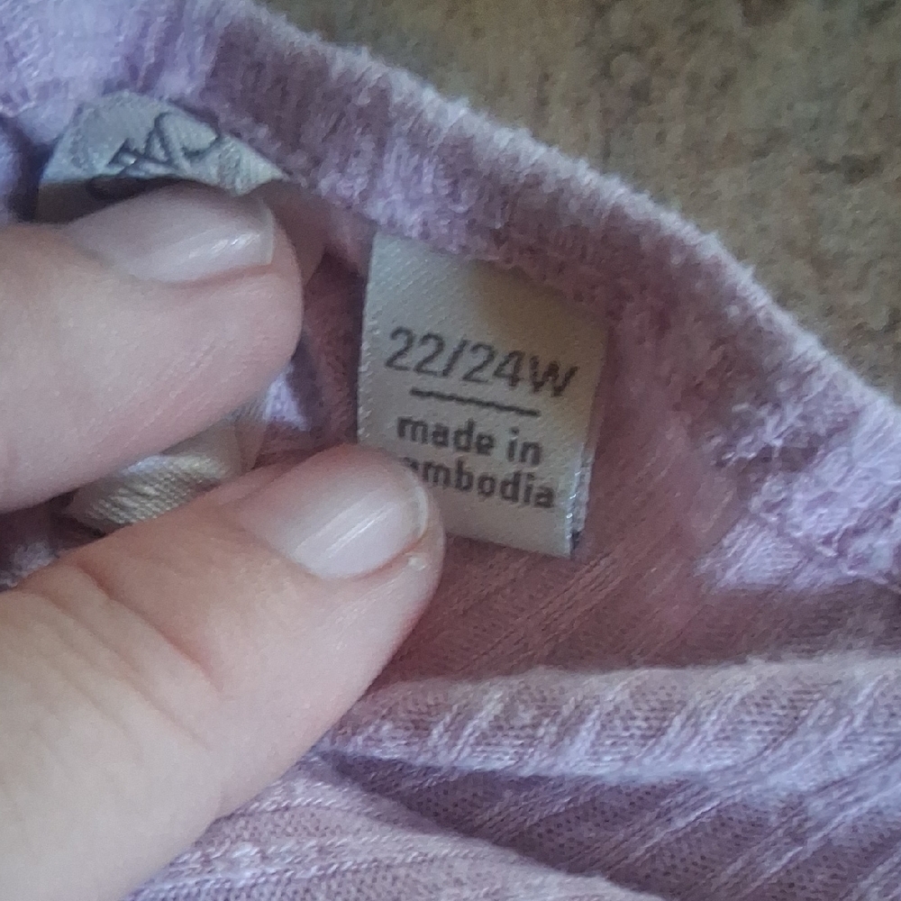 Chic Light Pink Tank Top with Front Knot – Size 22/24W - Picture 5 of 7